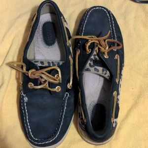 Sperry, 7.5, black with cheetah print